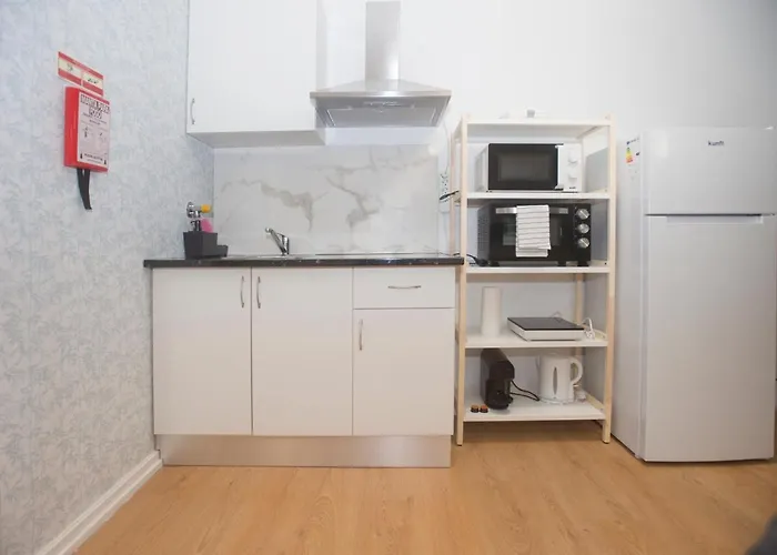 Bonsai Apartment III